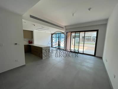 3 Bedroom Townhouse for Rent in Dubailand, Dubai - Brand new Good Location 3 Bedroom+Maid
