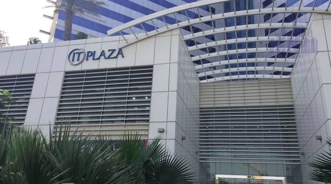 4 ITplaza19. jpg