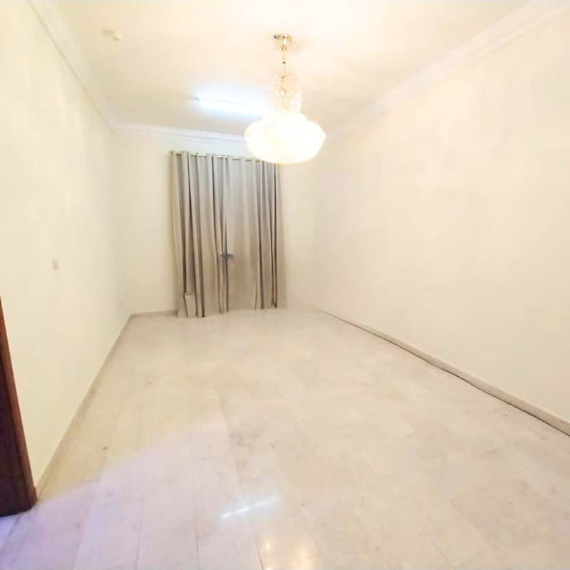 Spacious Villa | Ready to Move | Family Friendly