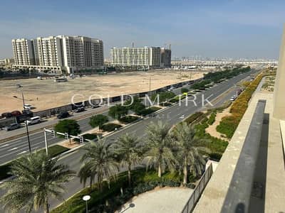 1 Bedroom Flat for Rent in Town Square, Dubai - Ready to move in Middle floor Good Price