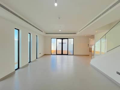 5 Bedroom Villa for Sale in Yas Island, Abu Dhabi - Luxury villa | Amazing location | Ideal Deal