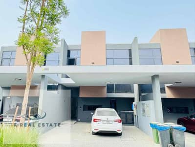 2 Bedroom Townhouse for Rent in Tilal City, Sharjah - 1fc93429-e7bb-454e-a618-9d62ff084b22. jpg