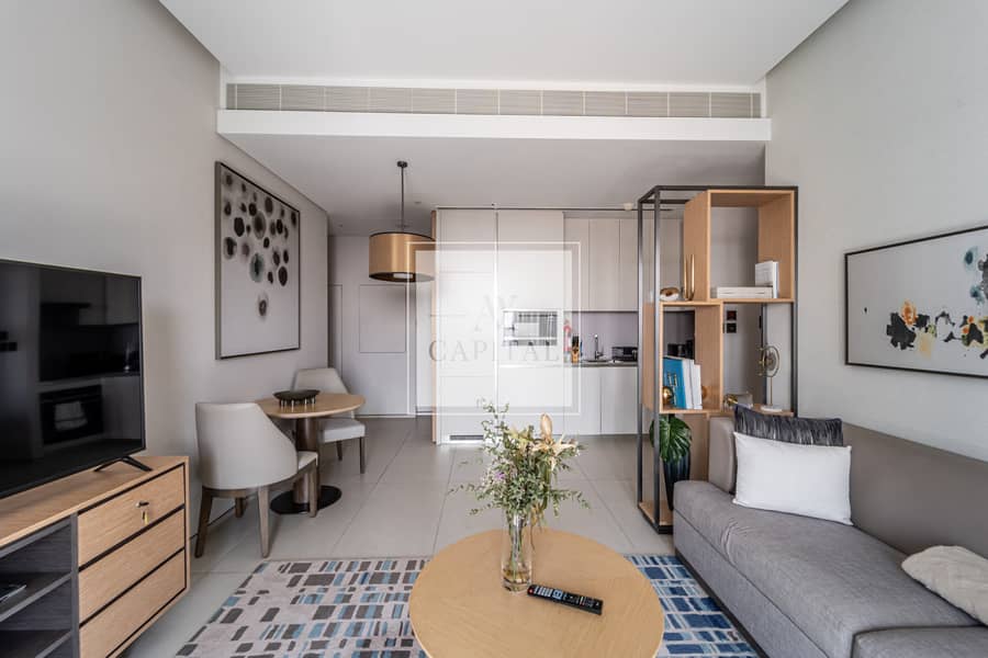 Up To 4 Cheques | Serviced | Balcony | Canal View