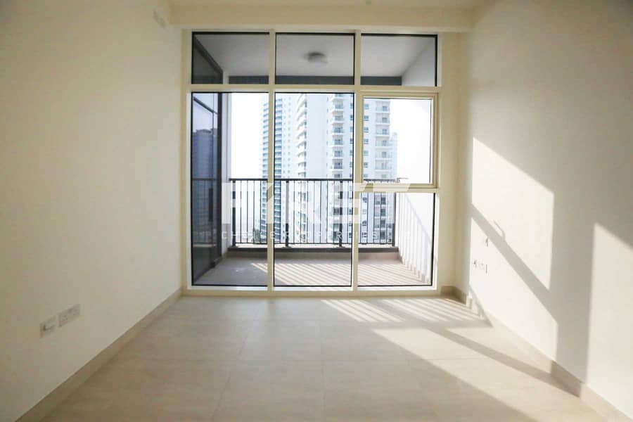 4 Internal Photo of 1 Bedroom Apartment in The Bridges Shams Abu Dhabi Al Reem Island Abu Dhabi UAE (7). jpg