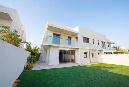 4 Bedroom Villa for Rent in Yas Island, Abu Dhabi - Luxury 4BR | Spacious Layout | Move-In Ready