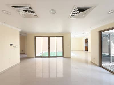 3 Bedroom Townhouse for Sale in Al Raha Gardens, Abu Dhabi - Charming Villa | Prime Location | Modern Design
