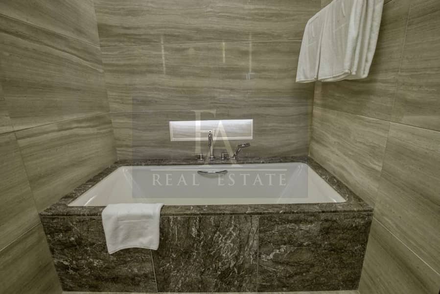 15 Skyview penthouse_page-0008. jpg