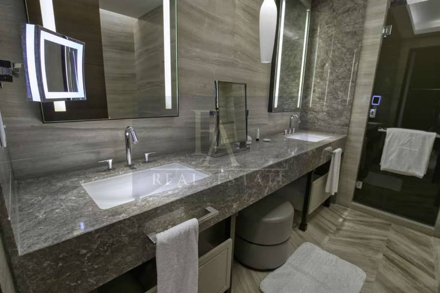 16 Skyview penthouse_page-0009. jpg