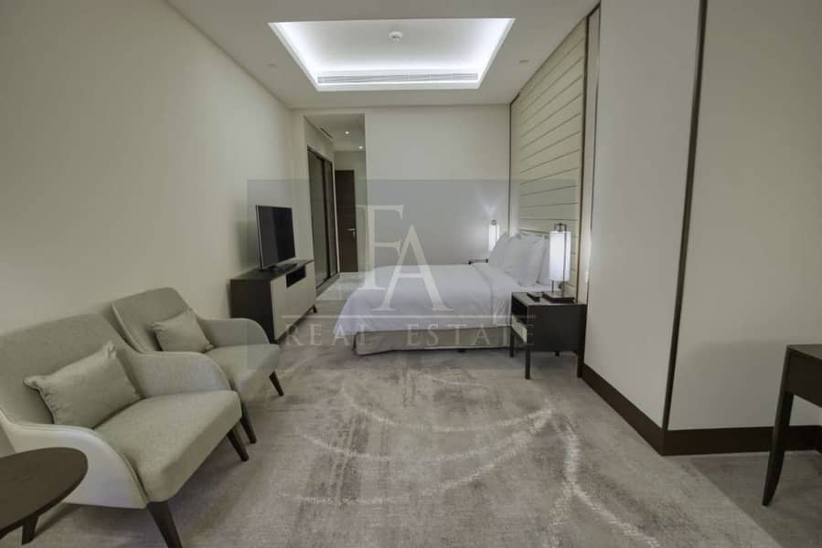 18 Skyview penthouse_page-0012. jpg
