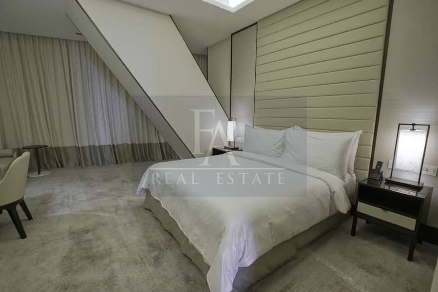 21 Skyview penthouse_page-0015. jpg