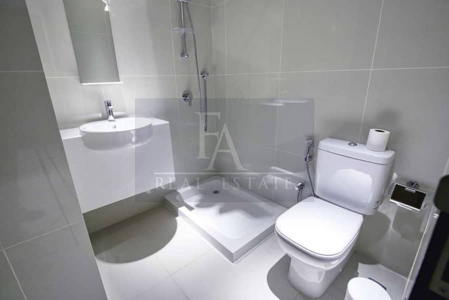 23 Skyview penthouse_page-0019. jpg