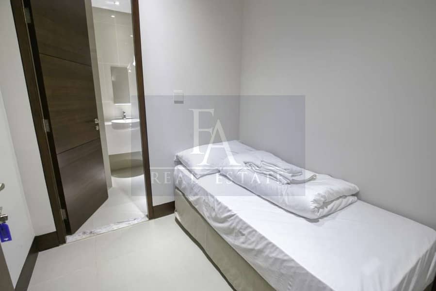 24 Skyview penthouse_page-0021. jpg