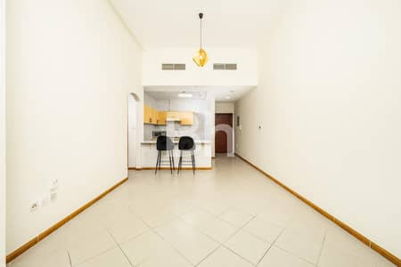 2 Bedroom Flat for Rent in Dubai Marina, Dubai - Semi-Furnished | Upgraded | Private Garden