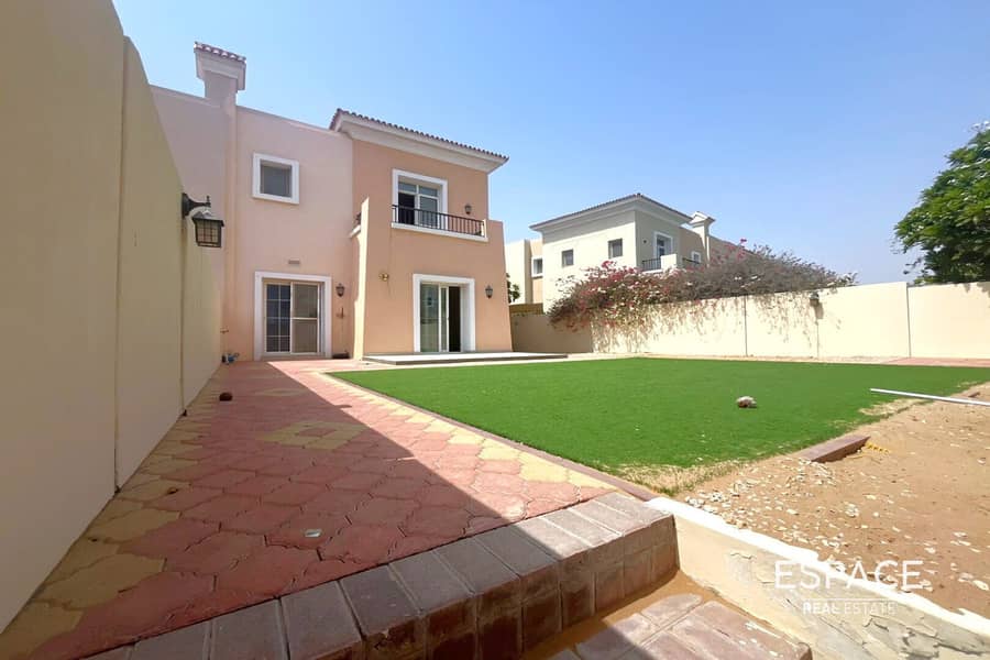 Gorgeous 3 BR Plus Study - Available Now Gorgeous 3 BR Plus Study - Available Now