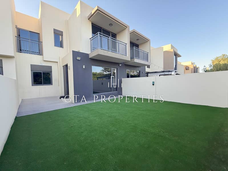 位于迪拜山庄，枫叶社区，枫叶1号公寓 3 卧室的联排别墅 250000 AED - 12154963