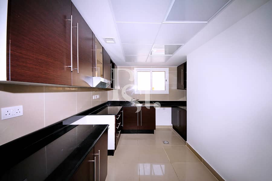 6 5BRM-Unit-C1D210-VI17580-Mediterranean-Village-Al-Reef-Village-Al-Reef-Abu-Dhabi-UAE (24). jpg