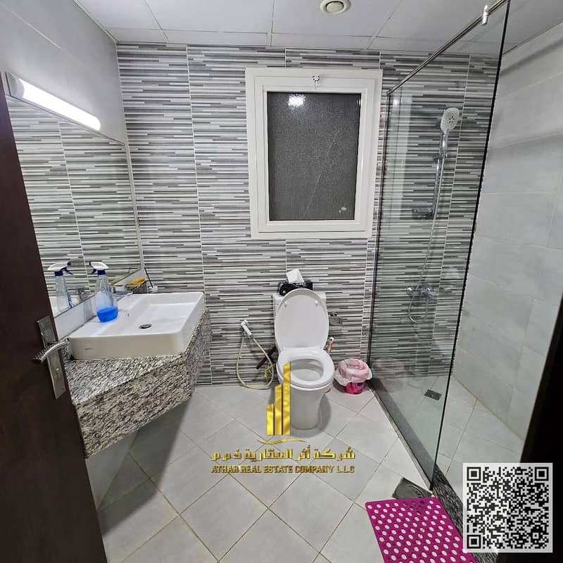 4 950d27ad-9645-4c6b-9922-fc2f93df8106. jpg