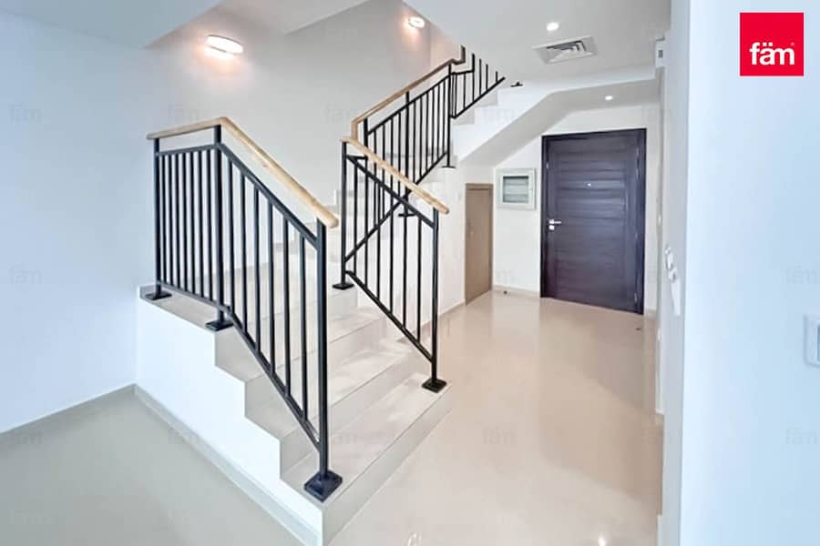 تاون هاوس في فيكتوريا،(أكويا من داماك) داماك هيلز 2 3 غرف 1750000 درهم - 12155435 تاون هاوس في فيكتوريا،(أكويا من داماك) داماك هيلز 2 3 غرف 1750000 درهم - 12155435