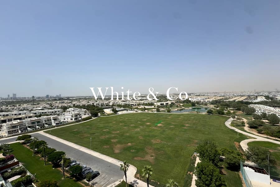 Vacant | Golf Course View | Large Layout
