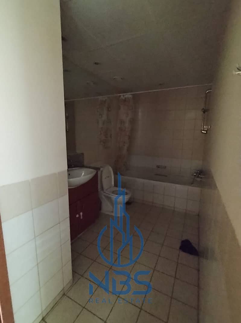 8 5ca20159-c6d9-4bf6-8a5e-1c5425772ad1. jpeg