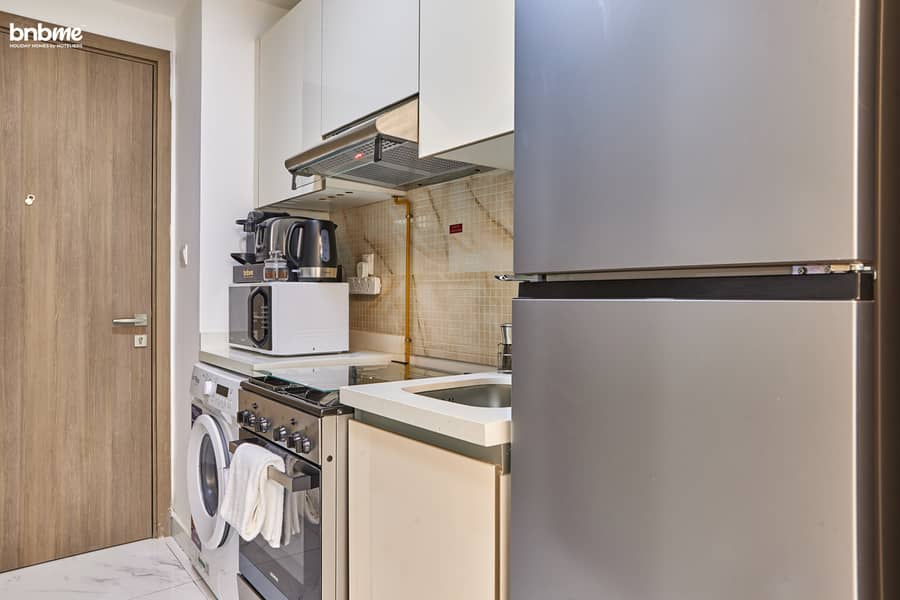 20 Kitchen. jpg