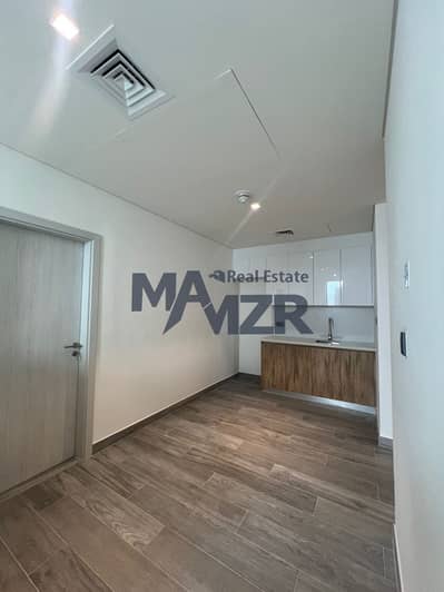 5 Bedroom Villa for Rent in Yas Island, Abu Dhabi - Luxurious Villa | double Row | Private Garden