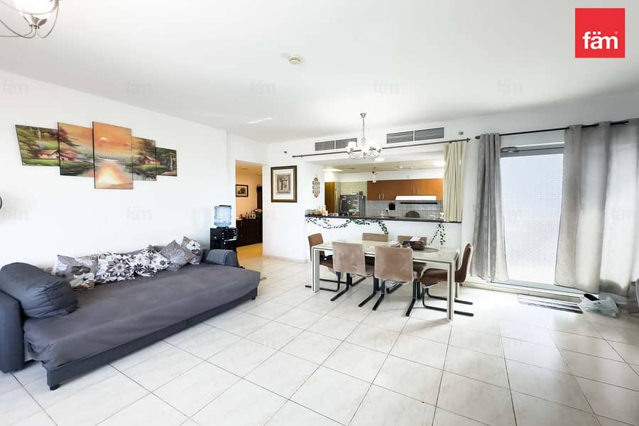 Квартира в Комплекс Дубай Резиденс,Скайкортс Тауэрс, 2 cпальни, 935000 AED - 11723336 Квартира в Комплекс Дубай Резиденс,Скайкортс Тауэрс, 2 cпальни, 935000 AED - 11723336