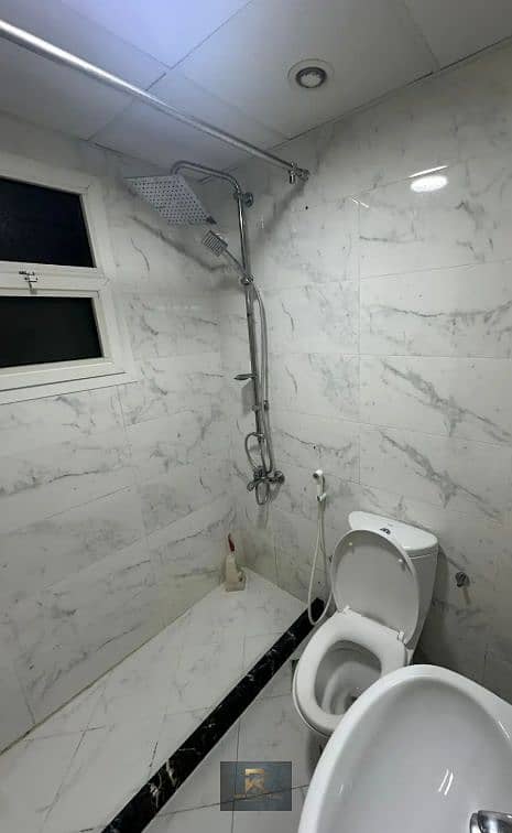 7 bath1. png