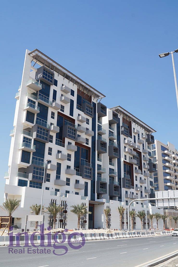 building pic. jpg building pic. jpg