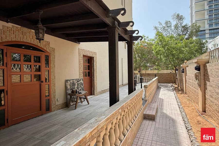 位于朱美拉环形村(JVC),JVC第15区,桑葚园联排别墅 的联排别墅 220000 AED - 12157680 位于朱美拉环形村(JVC),JVC第15区,桑葚园联排别墅 的联排别墅 220000 AED - 12157680
