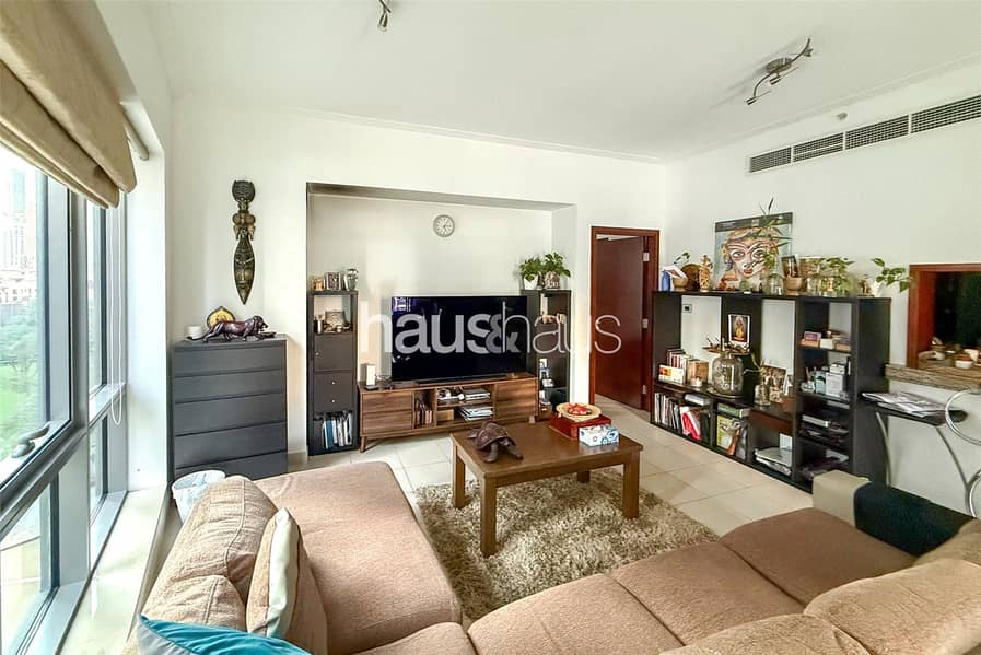 Exclusive | Downtown | Large Unit Exclusive | Downtown | Large Unit