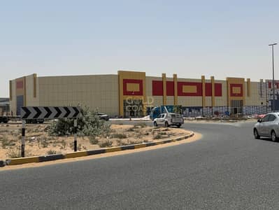 محل تجاري  للايجار في أم الثعوب، أم القيوين - PHOTO-2025-05-23-11-18-11. jpg