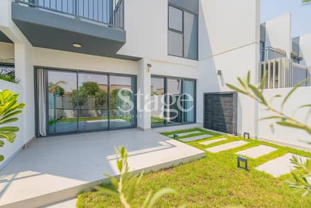 3 Bedroom Villa for Sale in Dubailand, Dubai - Single Row | Ready Garden | Service Charge Waiver