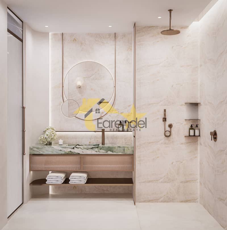 13 Bathroom. jpg
