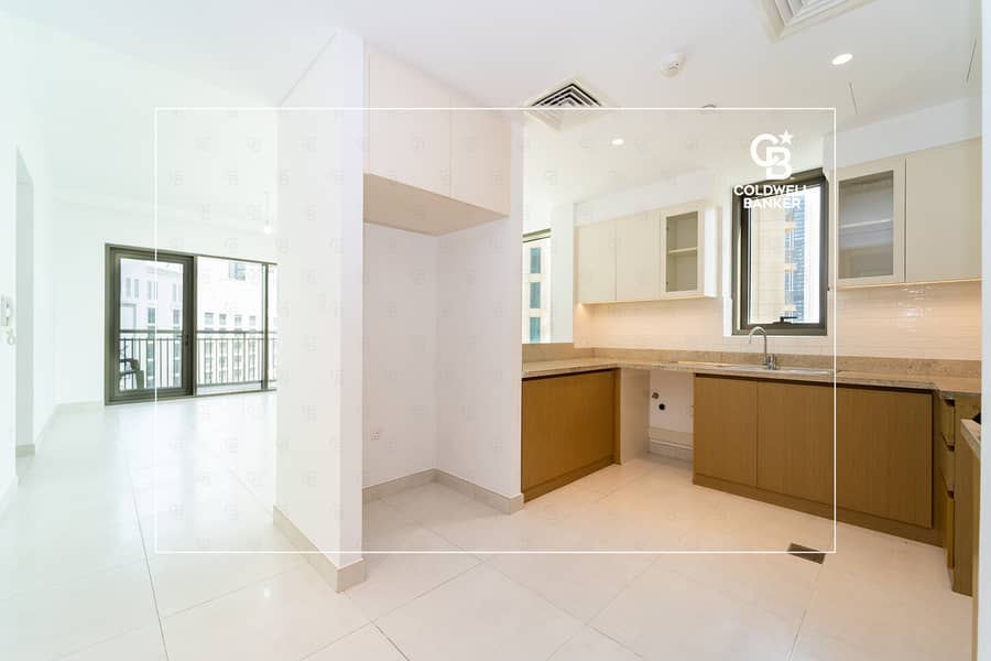 Sea View | Spacious Layout | + Maid room Sea View | Spacious Layout | + Maid room
