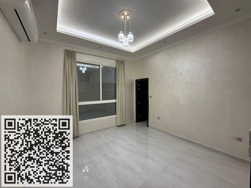 10 32c02e96-a0c5-45b8-8758-b64e8dbfda8b. jpg