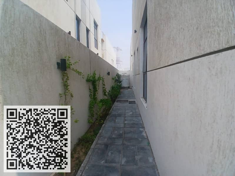 6 39feaba4-a594-48de-8566-db921427ee76. jpg