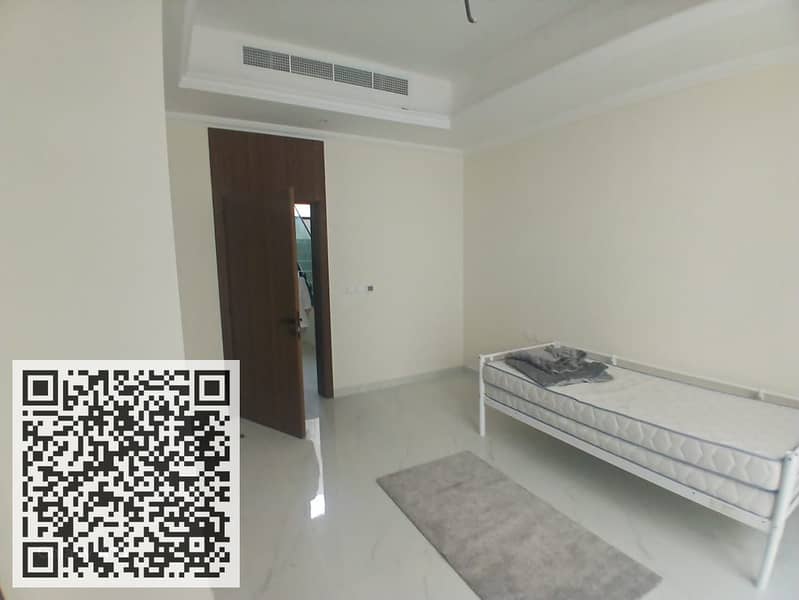 8 219520ab-11e6-4017-bd02-f7b23ca9d773. jpg