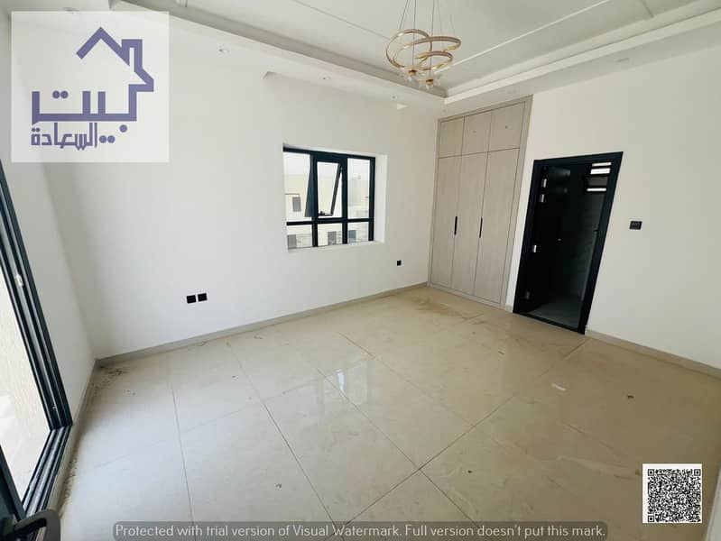 15 25da3ec8-4bd9-4481-a1bd-a47ddf39a479. jpg
