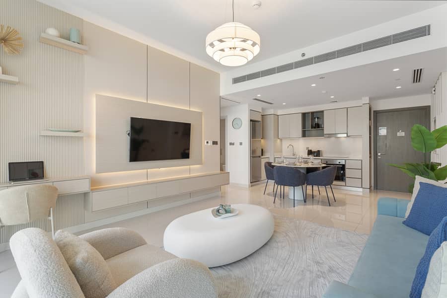 Luxury beach house with mesmerizing skyline view