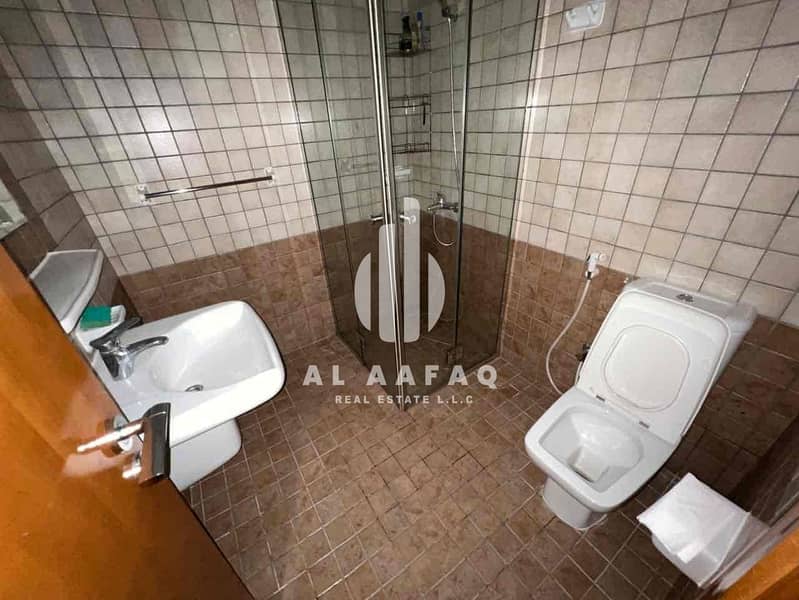 10 0bd63a0f-8dc0-425a-930b-c03fb9606024. jpg
