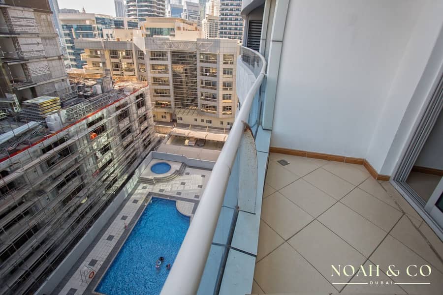 Well Maintained | Close to Metro | Ready to Move Well Maintained | Close to Metro | Ready to Move