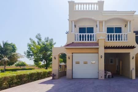 2 Bedroom Townhouse for Rent in Al Hamra Village, Ras Al Khaimah - Two Bedroom Townhouse for Rent in Al Hamra Village - Pool View