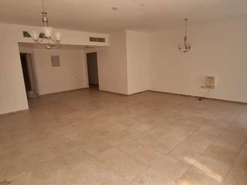 3BHK Apartment + Maid Room (Master) | Prime Location in Al Majaz 2 – Very Close to Dubai