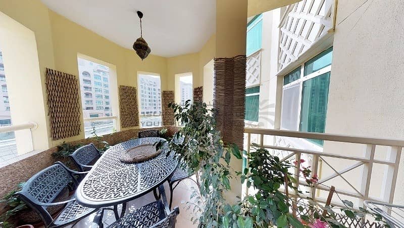 Furnished 2 Bedroom For Sale in Shoreline Furnished 2 Bedroom For Sale in Shoreline