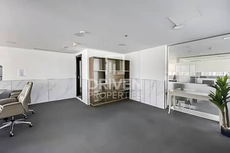Office for Rent in Business Bay, Dubai - High Floor | Furnished Premium Office | Canal View