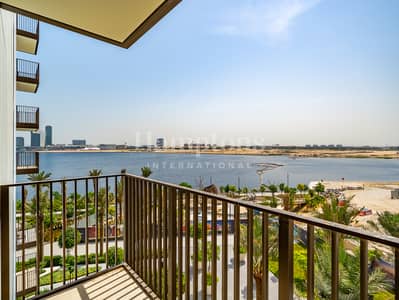 2 Bedroom Apartment for Sale in Dubai Creek Harbour, Dubai - Water View | Vacant | Priced To Sell