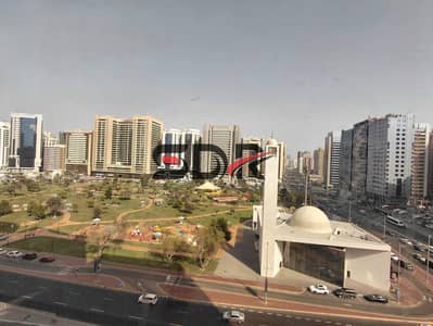 فلیٹ 4 غرف نوم للايجار في شارع حمدان، أبوظبي - WhatsApp Image 2025-07-07 at 16.29. 32. jpeg