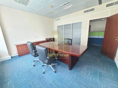 مکتب  للايجار في شارع الشيخ زايد، دبي - IMG-20250704-WA0183. jpg