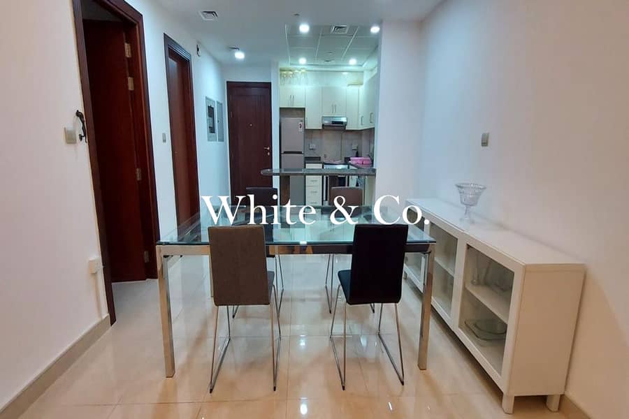 Spacious | Open Plan |Convenient Location